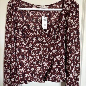 New with tags Abercrombie blouse